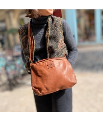 Sac Bandoulière Zippé en Cuir Camel Lisse Voir les baskets