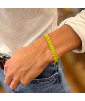 Bracelet Tissé en Fil de Satin Vert et Chaine en Plaqué Or pas cheres