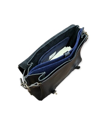 Sac POSTIER ÉCLAIR M en Cuir Noir en linge