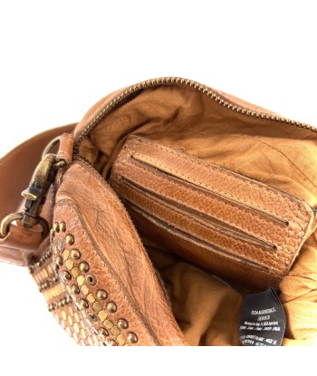 Petit Sac en Cuir Ocre et Clous Plats Bicolores 50% de réduction en Octobre 2024