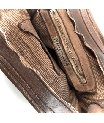 Sac ALGHERO en Cuir et Cuir Perforé Oak Brown 2 - 3 jours ouvrés.