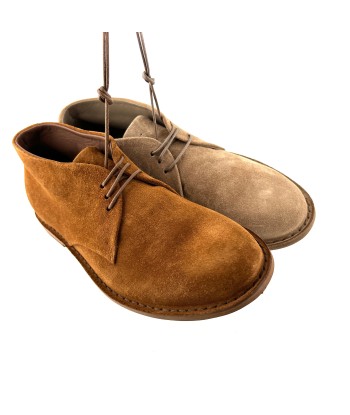 Chaussure Lacets Semi-Montante en Daim Beige chez Cornerstreet bien 