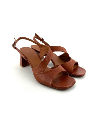 Sandale Talon Trotteur en Cuir Ultra-Souple Camel ouvre sa boutique