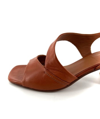 Sandale Talon Trotteur en Cuir Ultra-Souple Camel ouvre sa boutique