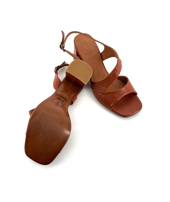 Sandale Talon Trotteur en Cuir Ultra-Souple Camel ouvre sa boutique