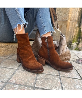 Boots Talon Trotteur en Daim Cognac les muscles